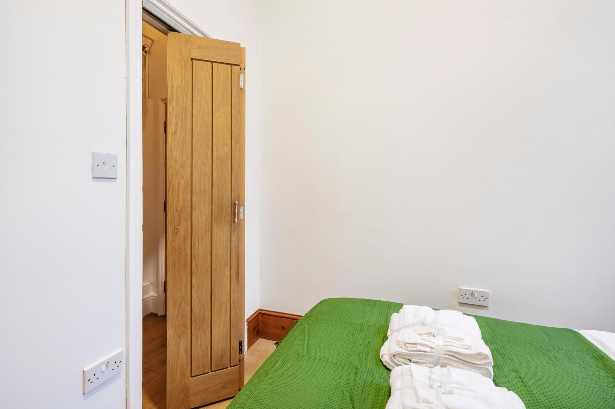 2 Bedroom In Center Of London Eksteriør billede